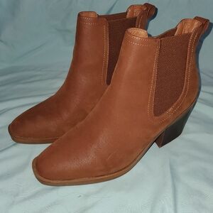 Men's Brown Chelsea Boots